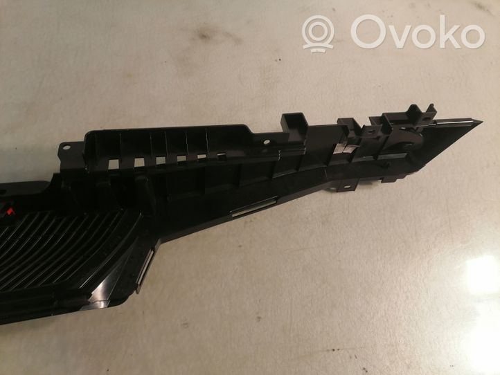 BMW X5 E70 Staffa di montaggio copertura ripiano portaoggetti 6961850