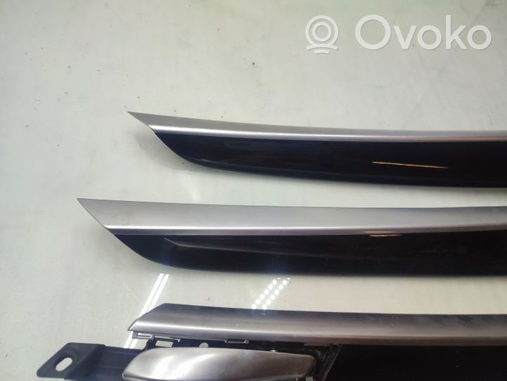 BMW X5 E70 Set di rivestimento del pannello della portiera 4993101