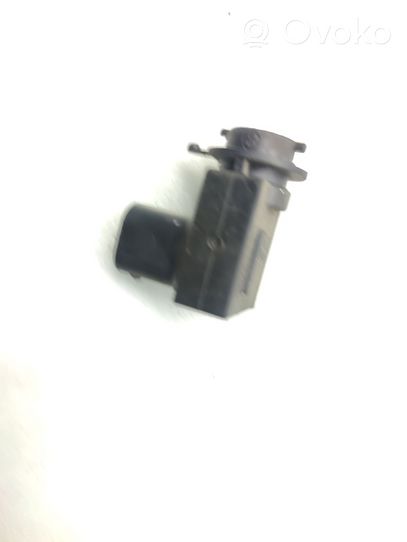 BMW 3 F30 F35 F31 Air quality sensor 9240180