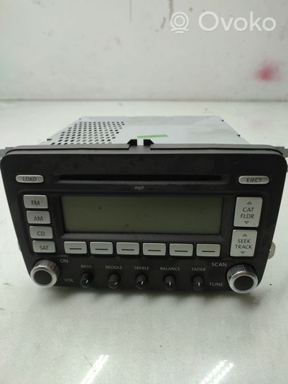 Volkswagen Jetta V Radio/CD/DVD/GPS-pääyksikkö 1K0035180