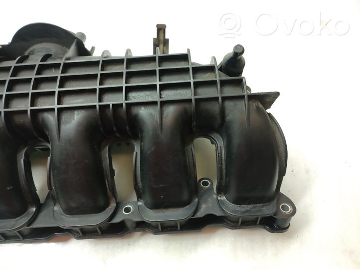 BMW X3 F25 Intake manifold 7576911