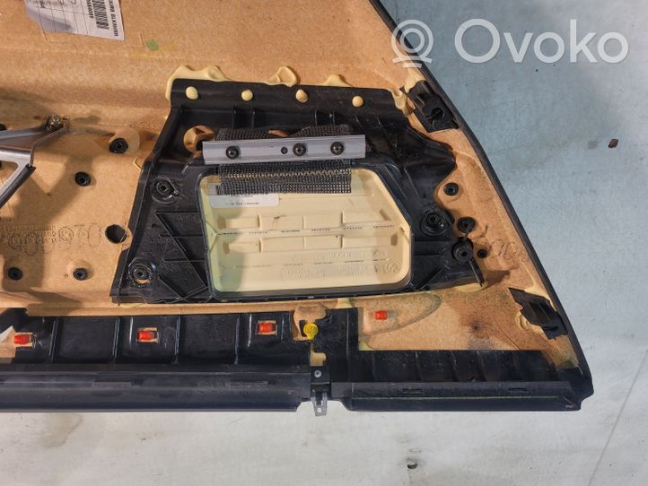 BMW X5 E53 Takaoven verhoilu 8408570