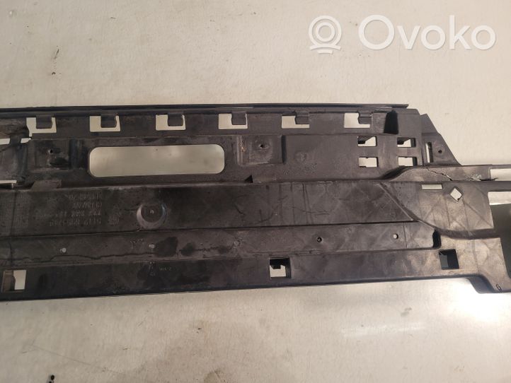 BMW 7 F01 F02 F03 F04 Staffa di rinforzo montaggio del paraurti posteriore 8053749