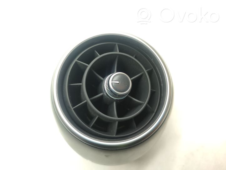 Audi A1 Copertura griglia di ventilazione laterale cruscotto 8X1820951