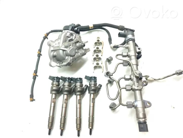 BMW 3 F30 F35 F31 Set sistema iniezione carburante 0445010768