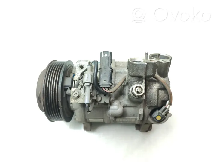 BMW 5 F10 F11 Ilmastointilaitteen kompressorin pumppu (A/C) 9223694