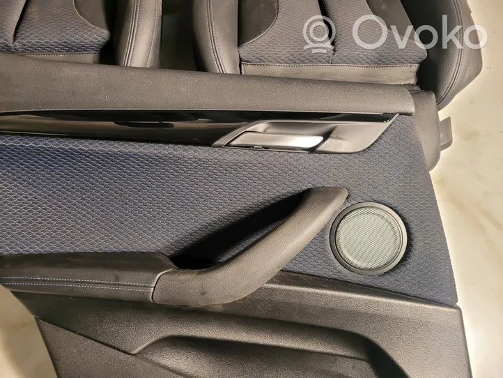 BMW X2 F39 Juego interior 