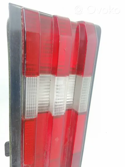 Mercedes-Benz E W123 Lampa tylna 