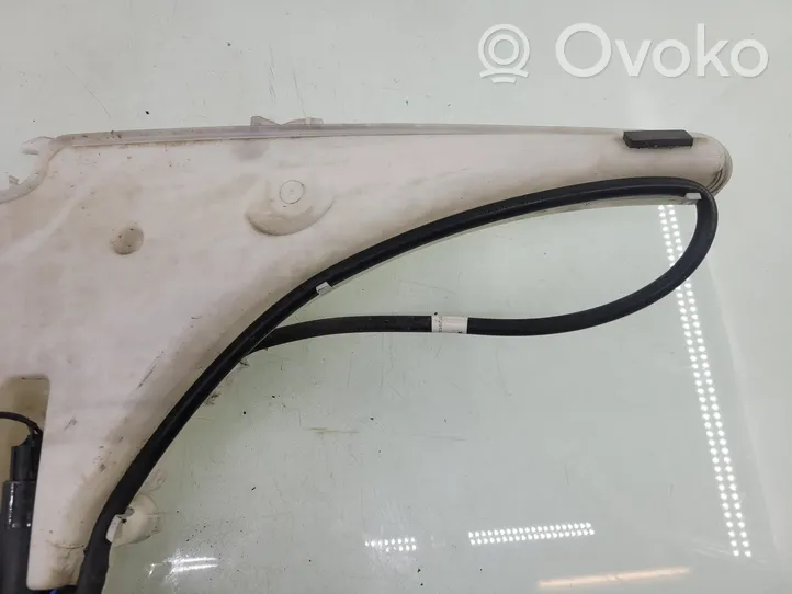 BMW 3 E90 E91 Windshield washer fluid reservoir/tank 7068996