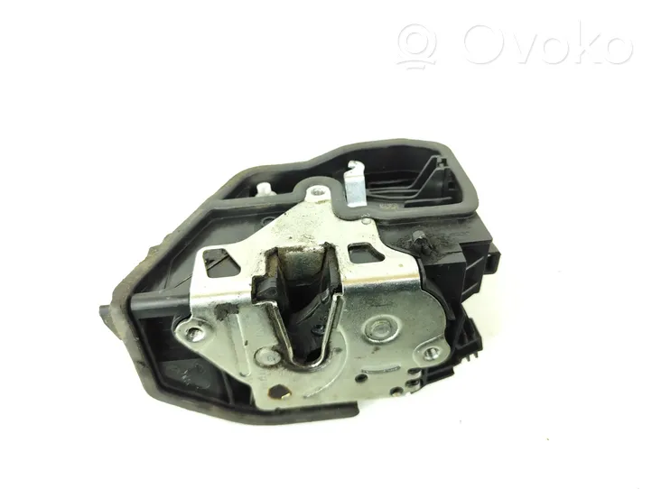 BMW 1 F20 F21 Serrure de porte arrière 7229459