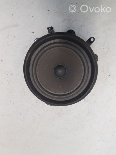 Audi A4 S4 B7 8E 8H Haut-parleur de porte avant 8E0035411