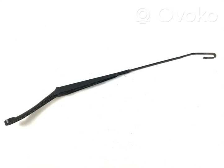 Peugeot 307 Windshield/front glass wiper blade 9634509280