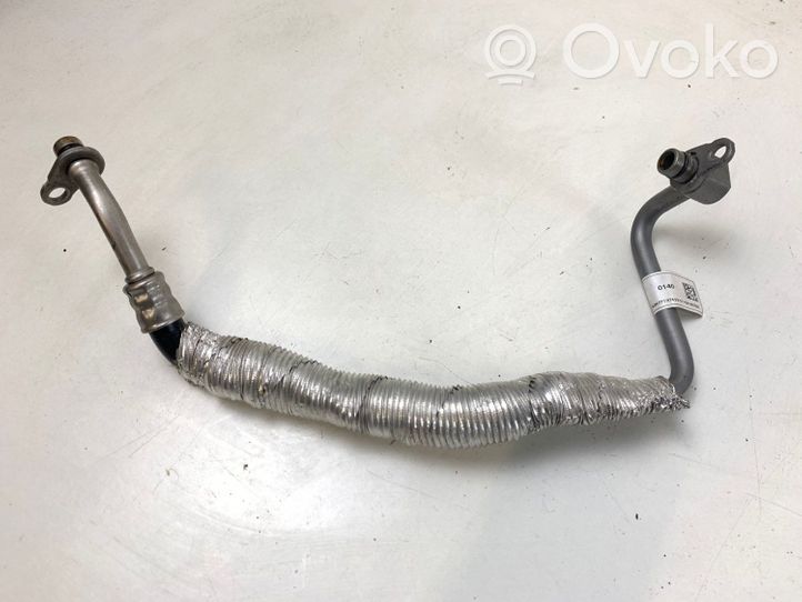 BMW 5 G30 G31 Tubo flessibile mandata olio del turbocompressore turbo 7617534