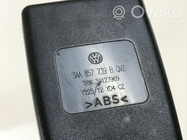 Volkswagen PASSAT B7 Boucle de ceinture de sécurité arrière centrale 3AA857739B