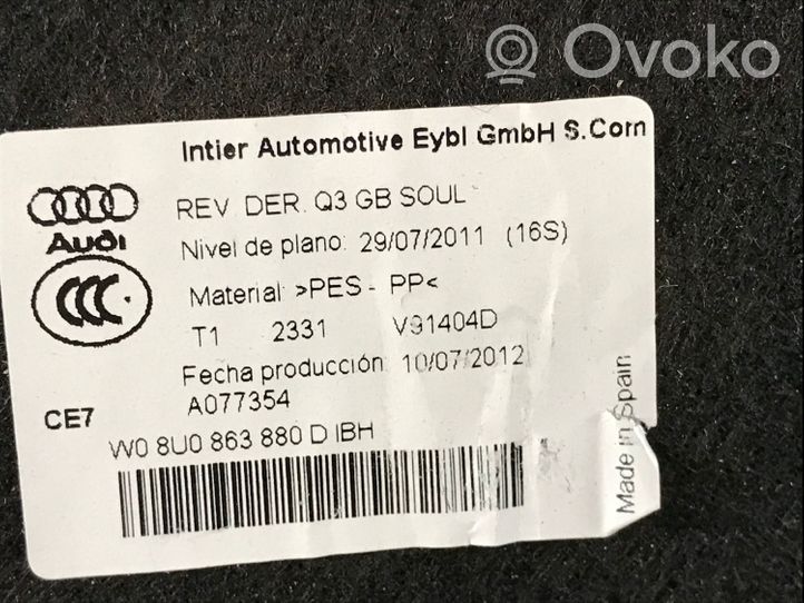 Audi Q3 8U Sānu dekoratīvās apdares panelis 8U0863880D