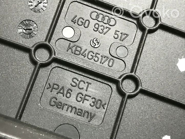 Audi A6 C7 Ramka / Moduł bezpieczników 4G0937517