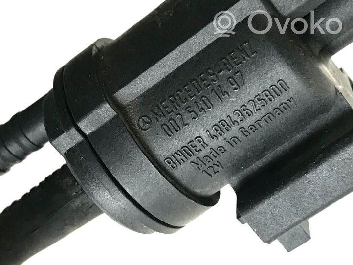 Mercedes-Benz ML W164 Vacuum valve 0025401497