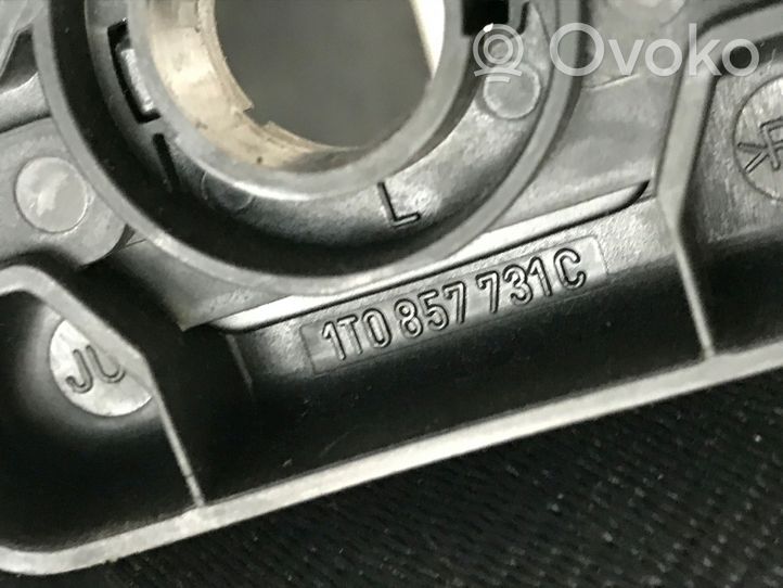 Volkswagen Touareg II Ceinture de sécurité arrière 7P0857805B