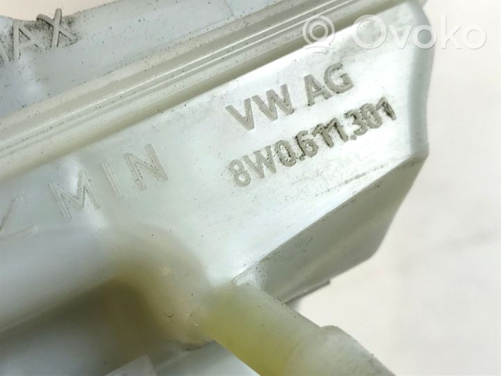 Audi A4 S4 B9 Główny cylinder hamulca 8W0611301