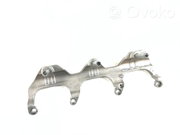 Audi A6 C7 Support de pince d'injecteur de carburant 06E133340E