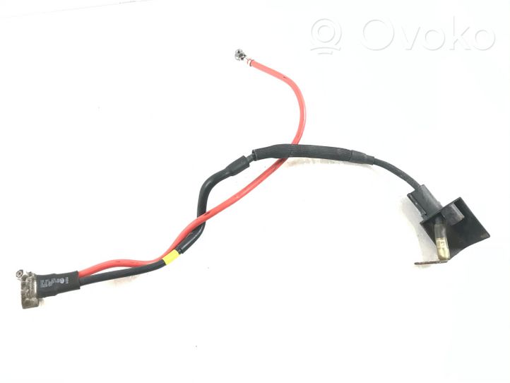 Volkswagen Touran II Câble de batterie positif 1K0971228AA