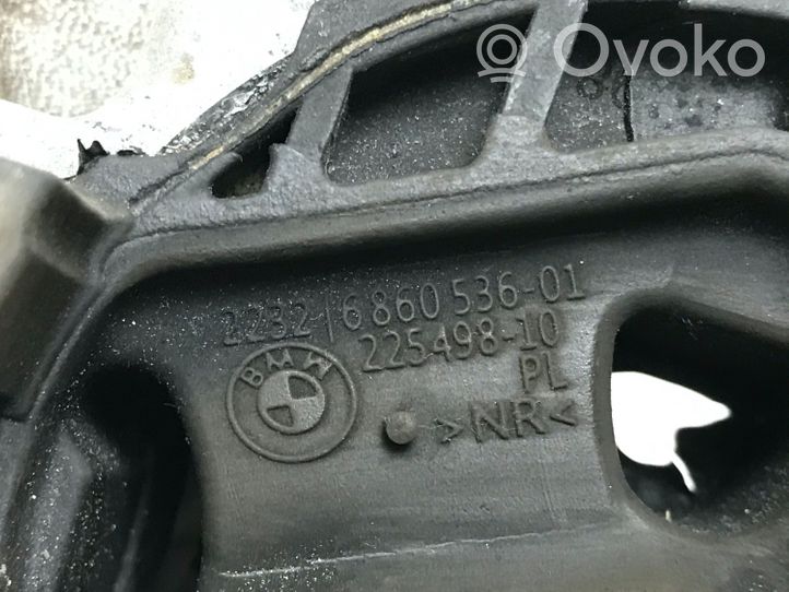 BMW 5 G30 G31 Supporto della scatola del cambio 6862572