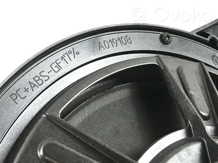 Audi A4 S4 B9 Subwoofer-bassokaiutin 8W5035412