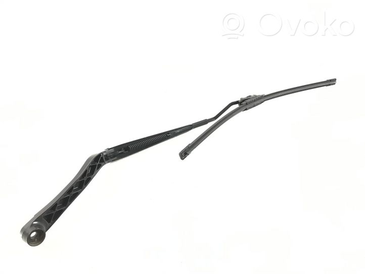 Opel Insignia A Windshield/front glass wiper blade 13227398