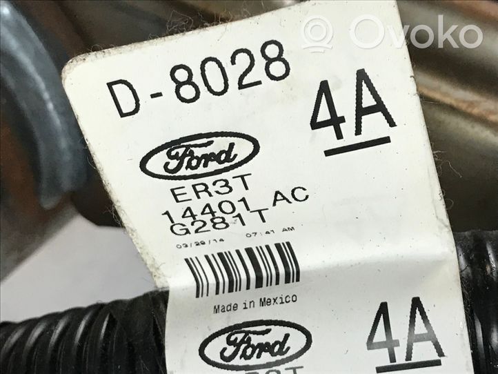Ford Mustang V Kojelaudan poikittaiskannatin 202464069J