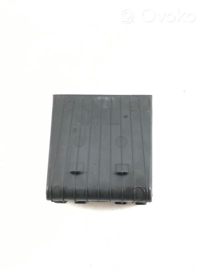 Opel Astra J Panelės stalčiuko/lentinėlės paklotėlis 13322672