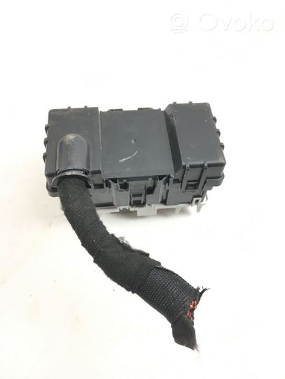 Chevrolet Malibu Fuse module 33172518