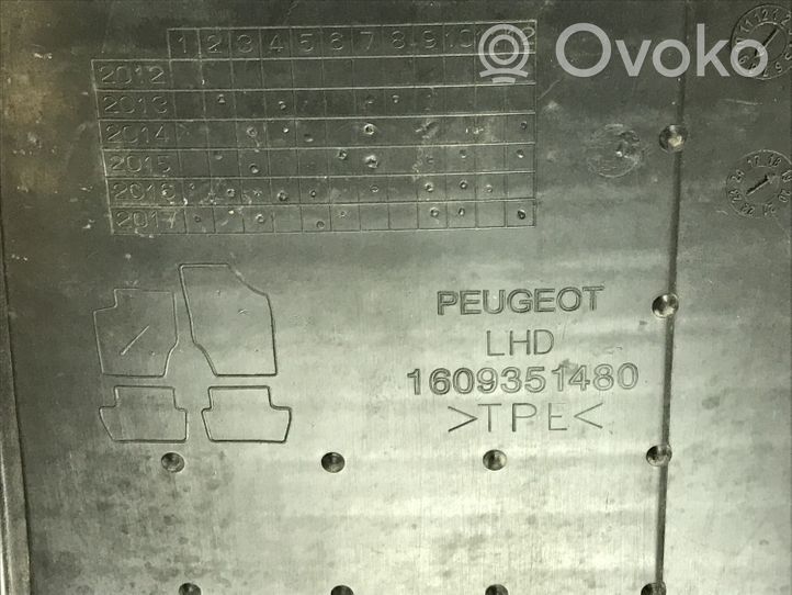 Peugeot 508 Kit tapis de sol auto 1609351480