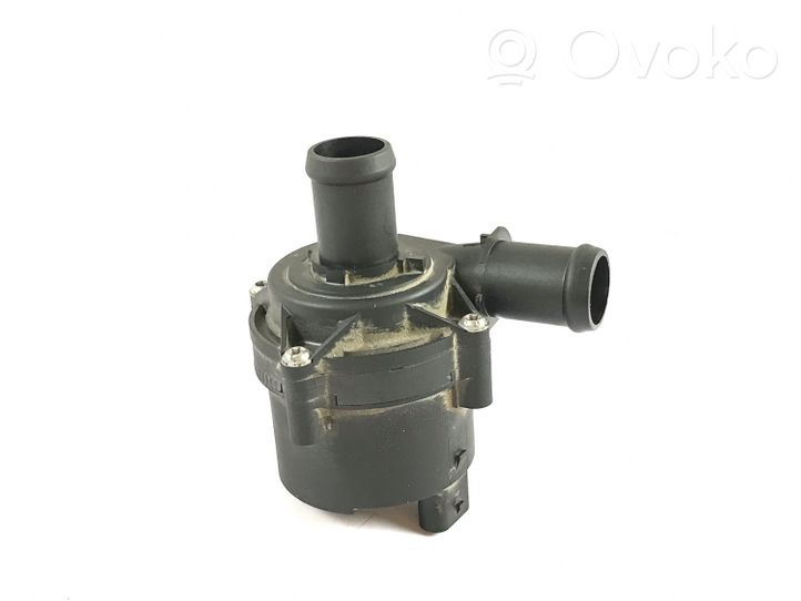 Skoda Octavia Mk3 (5E) Pompa cyrkulacji / obiegu wody 5Q0965567