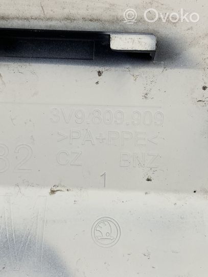 Skoda Superb B8 (3V) Klapka wlewu paliwa 3V9809909