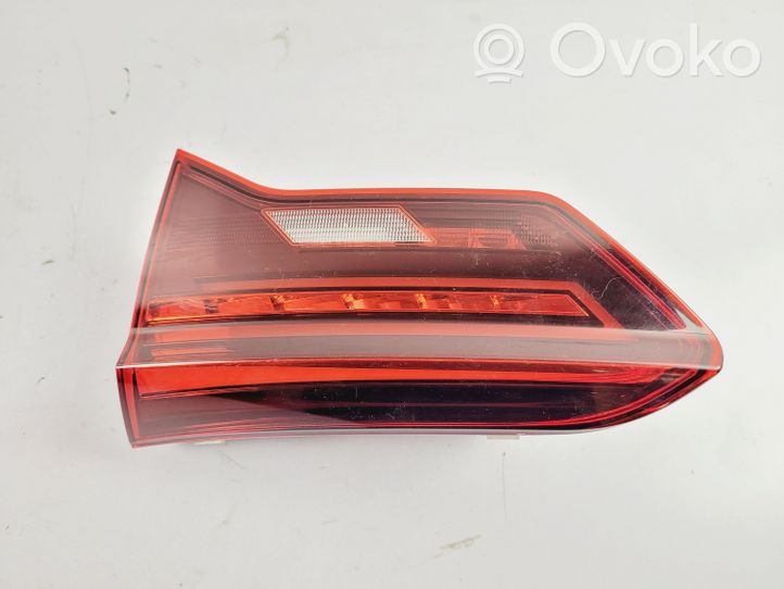 Volkswagen T-Roc Lampy tylnej klapy bagażnika 2GA945094B