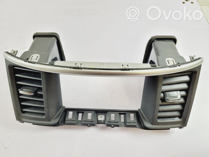 Nissan Pathfinder R52 Grille d'aération centrale 682703KA0A