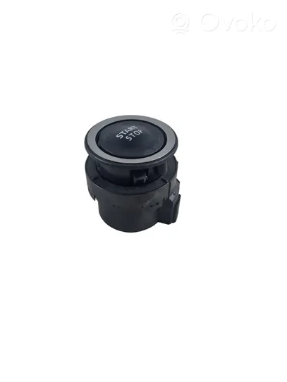 Renault Kadjar Bouton poussoir de démarrage du moteur 285905306R