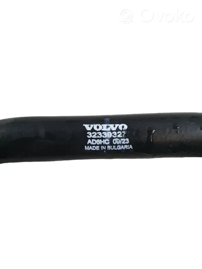 Volvo XC60 Tubo flessibile del liquido di raffreddamento del motore 32339327