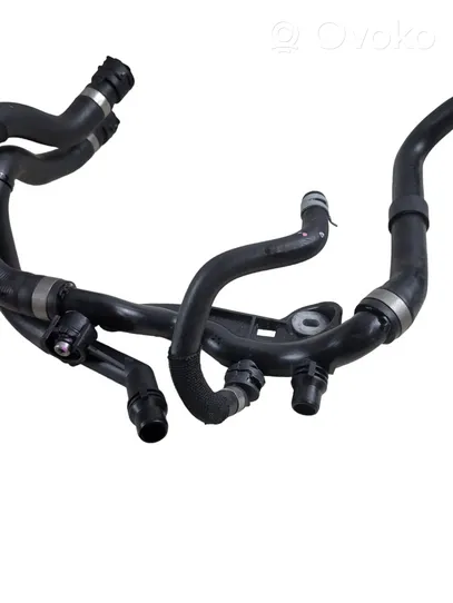 Volvo XC60 Engine coolant pipe/hose 32249489