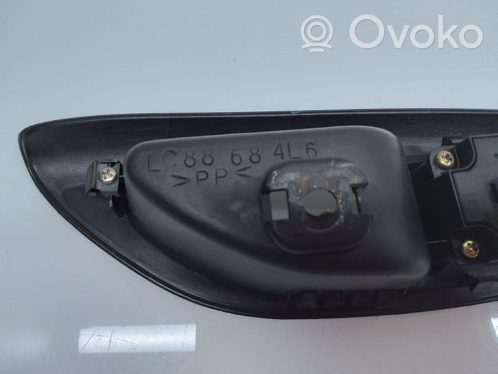 Mazda MPV II LW Interrupteur commade lève-vitre LC88684L6