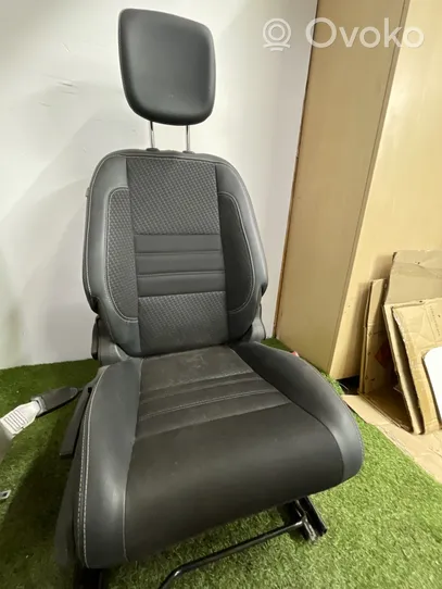 Renault Megane III Asiento delantero del pasajero 