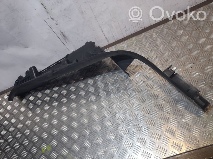 Audi Q5 SQ5 Rivestimento vano piedi laterale 8R0867767B