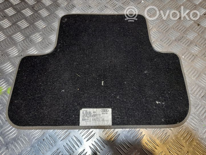 Audi A4 S4 B8 8K Tappetino posteriore 8R0864450