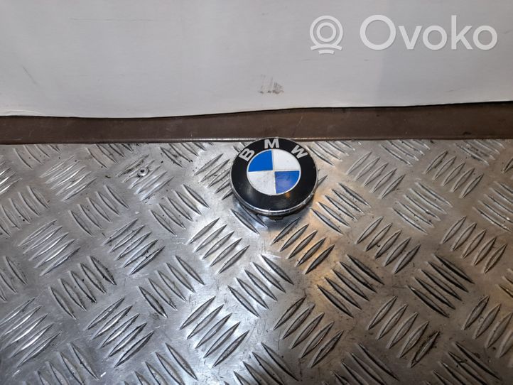 BMW 6 F12 F13 Gamyklinis rato centrinės skylės dangtelis (-iai) 678353603