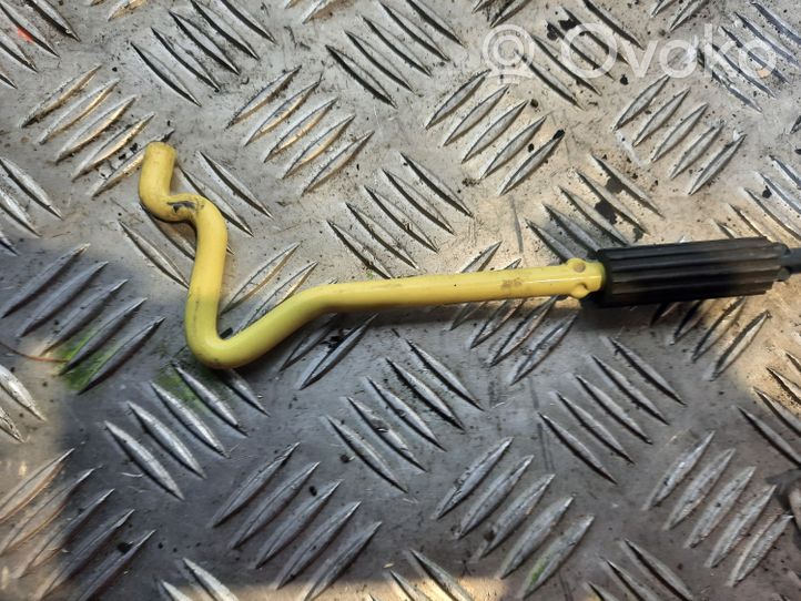 Volkswagen Routan Engine bonnet/hood prop rod/strut 05109851AC