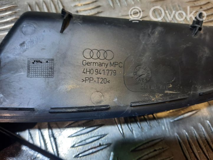 Audi A8 S8 D4 4H Moldura de la luz trasera/de freno 4H0941779