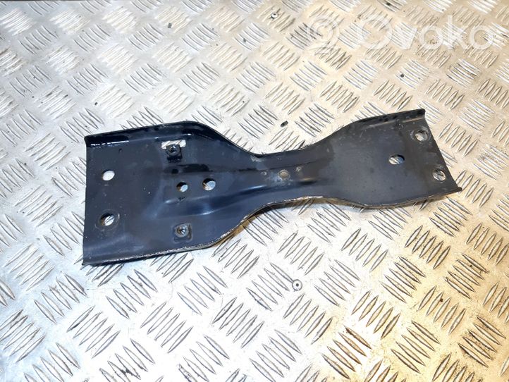 Audi Q3 8U Muffler mount bracket/holder 5N0802117