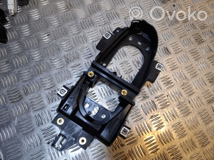 Audi A4 S4 B9 Supporto del cavo della leva del cambio 8W1863531