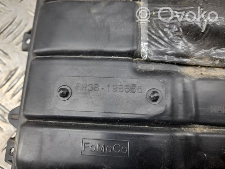 Ford Mustang VI Salono oro mazgo plastikinis korpusas FR3B19B555