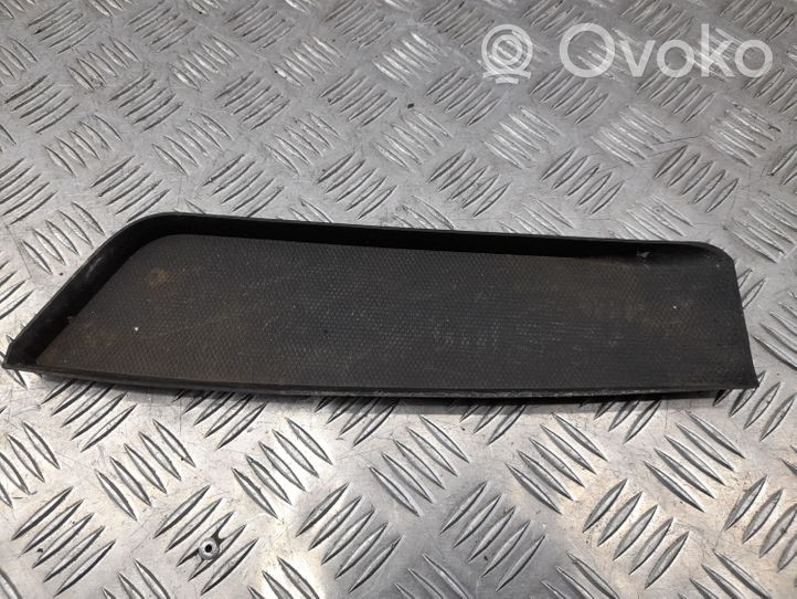 Mercedes-Benz GL X166 Tapis de boîte à gants A1667270294